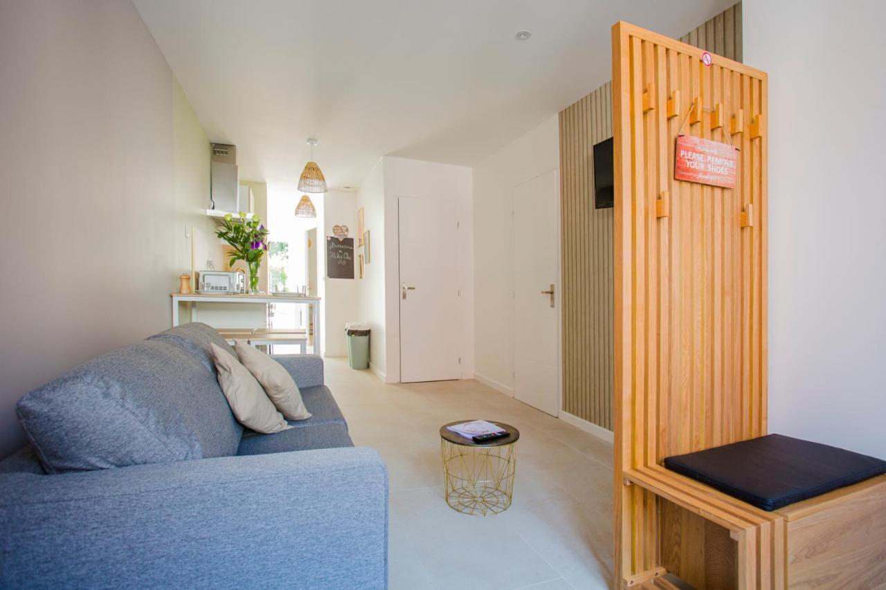 Ideal Pro & Couple - 2 Logements Theme Boho Chic Rdc & Dandy 1Er Etage - Quartier Calme - Jardin - Wifi Hd - Smart Tv - Parking Gratuit - Proche Centre & Transports - Ask Home Valenciennes Eksteriør bilde